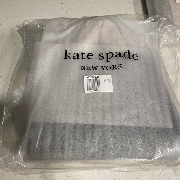 NEW, GLITTER TINSEL SATCHEL BAG - Picture 15 of 15